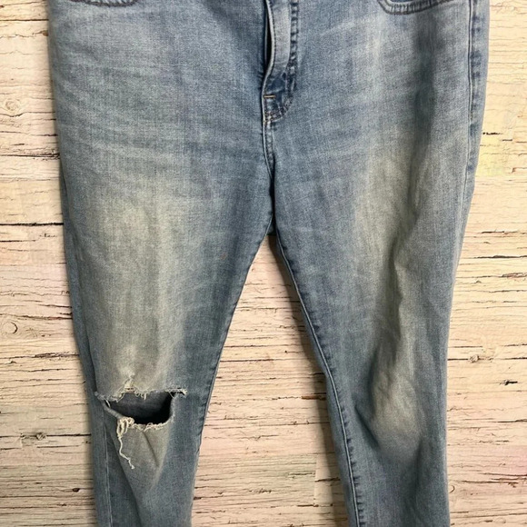 Lucky brand mid rise, skinny Ava ankle jeans size 10/30 distressed - Picture 3 of 10